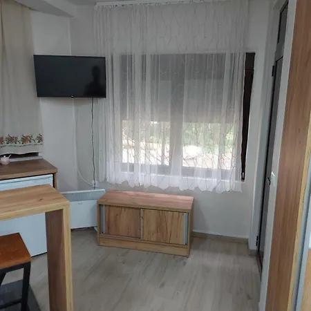 Stiv Апартаменты *